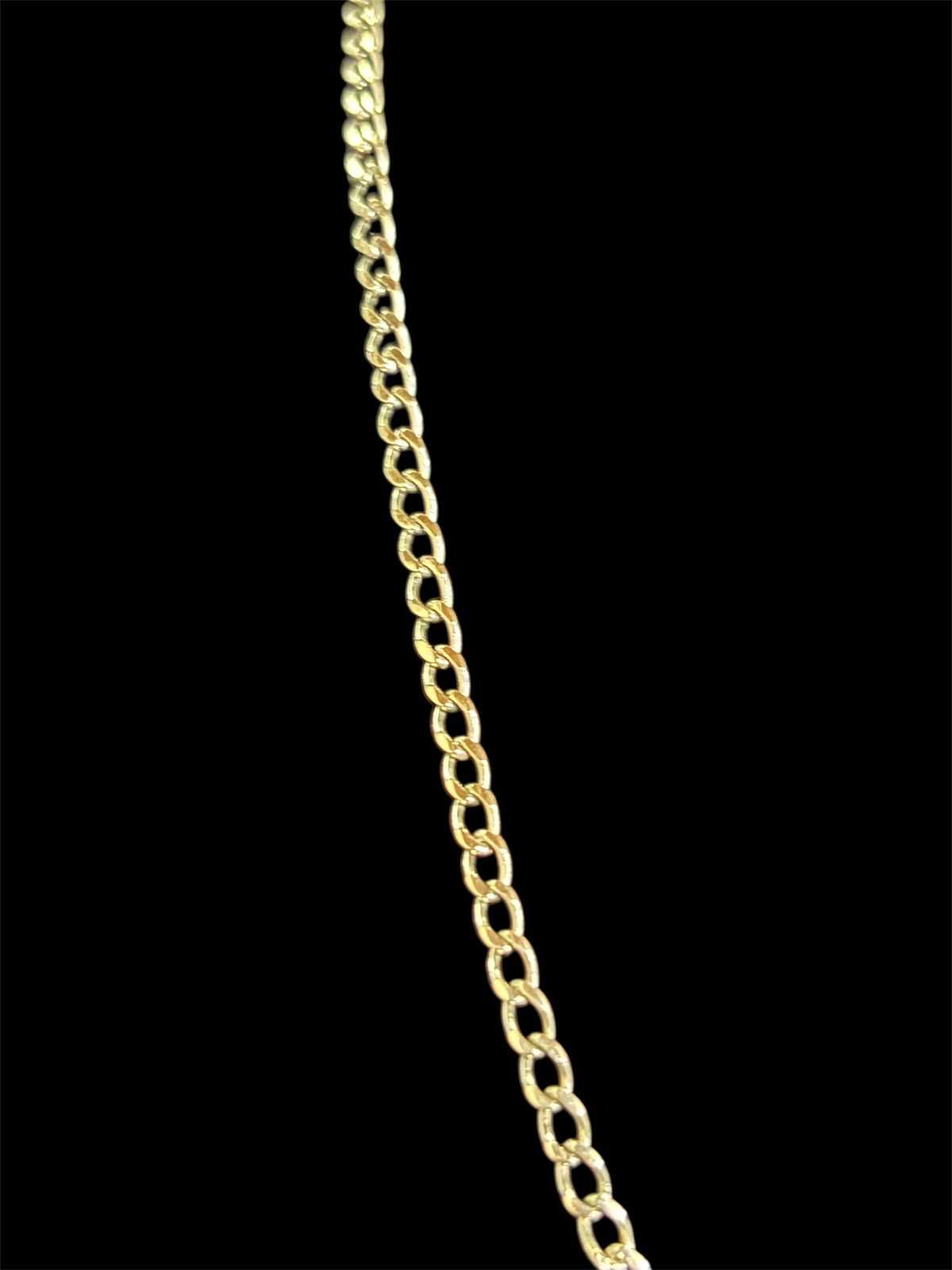 Precio 276 000,00   Cadena curb delgada 30cm 9.2g 10k