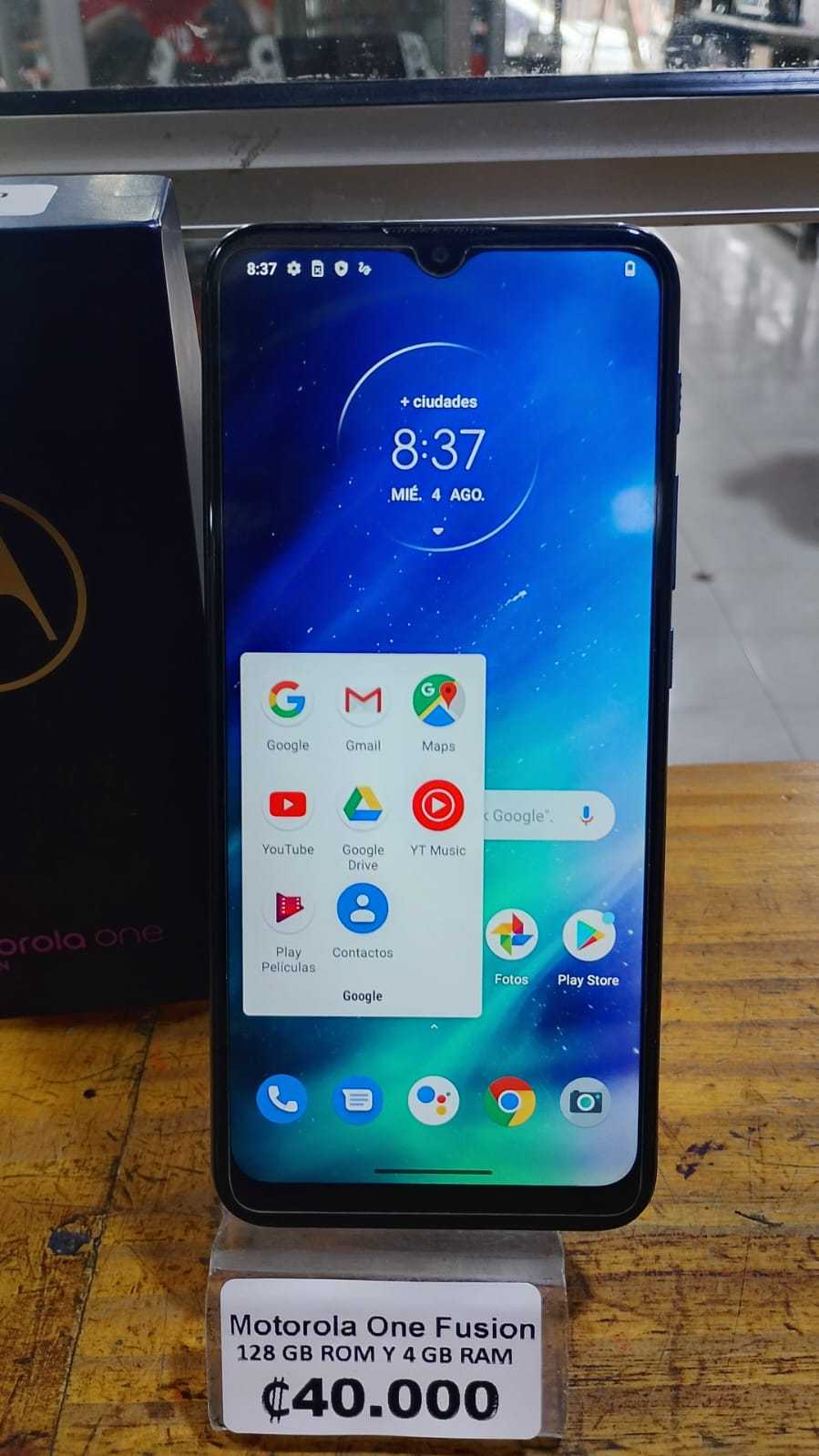 Precio 40 000,00 motorola one fusion Celular 128gb y 4ram