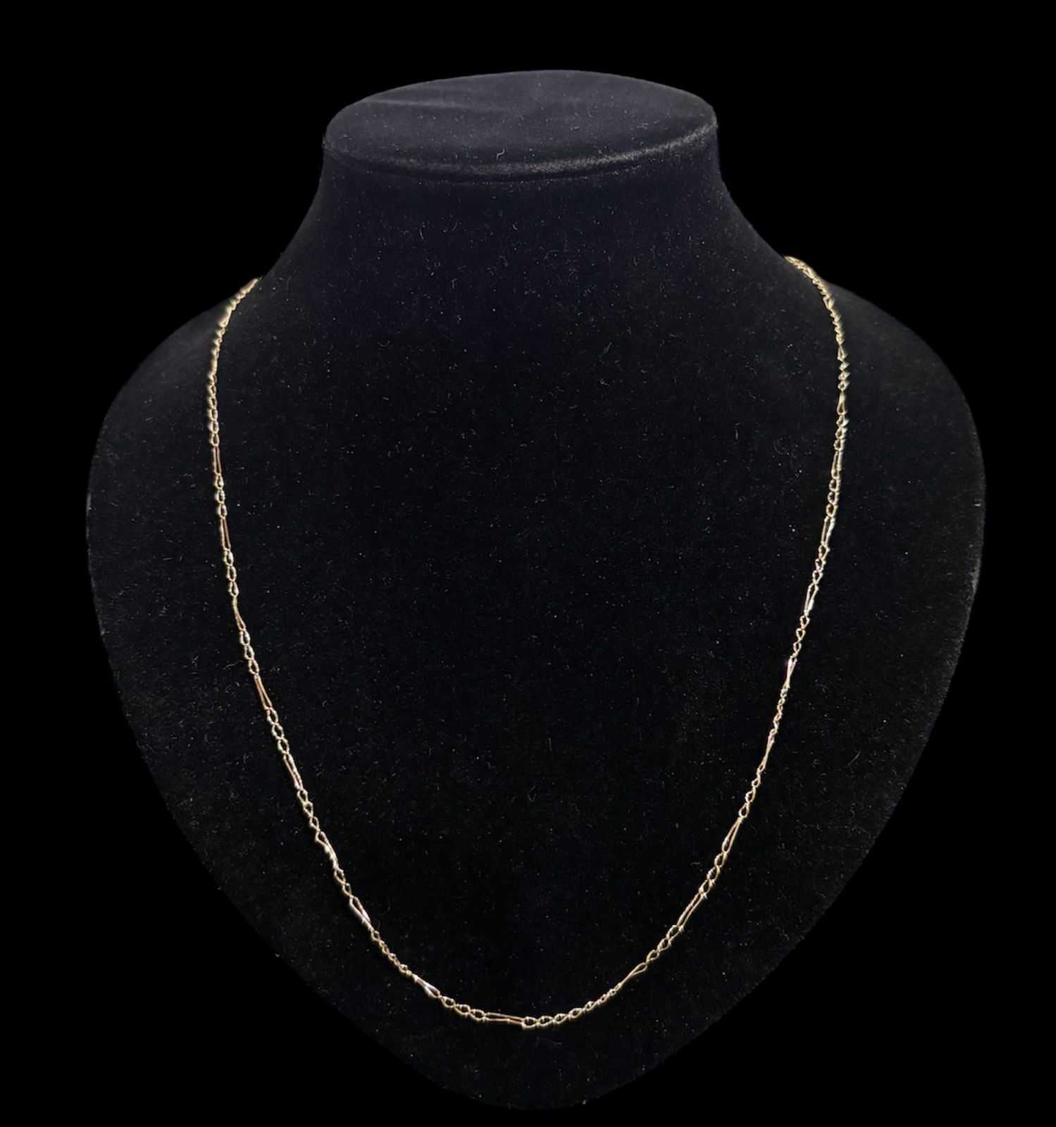 Precio 77 000,00   Cadena cartier 32cm 2.8g 10k